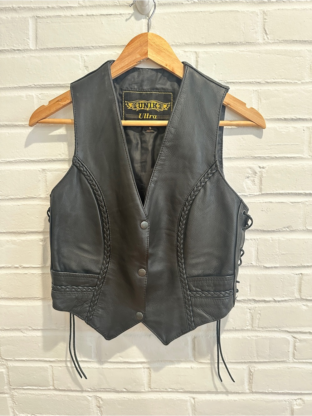Vintage Unik Ultra Womens Black Leather  Motorcycle Vest Size Small made in USA
